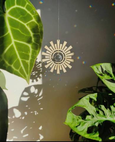 LE SOLEIL Suncatcher en bois et cristal de verre